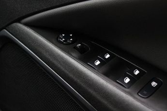 VAUXHALL CROSSLAND X 1.2 Turbo Elite Nav SUV 5dr Petrol Auto Euro 6 (s/s) (130 ps)