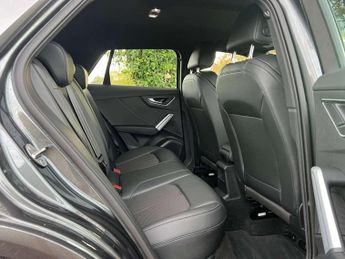 AUDI Q2 1.5 Q2 S Line 35 TFSI Semi-Auto 5dr