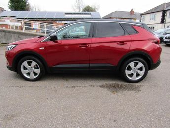 VAUXHALL GRANDLAND X 1.2 Turbo SRi Nav SUV 5dr Petrol Automatic Euro 6 (s/s) (130 ps)