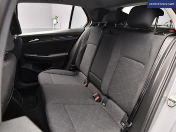 VOLKSWAGEN GOLF 1.5 eTSI MHEV Life Hatchback 5dr Petrol Hybrid DSG Euro 6 (s/s) 