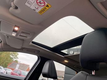 NISSAN ARIYA 63kWh Evolve SUV 5dr Electric Auto 7.4kW Charger (217 ps)