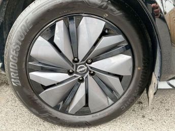 NISSAN ARIYA 63kWh Evolve SUV 5dr Electric Auto 7.4kW Charger (217 ps)