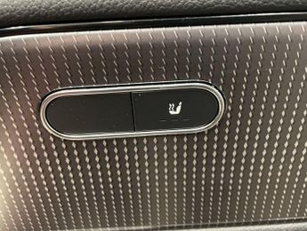 MERCEDES-BENZ GLA 1.3 GLA200 Sport (Executive) SUV 5dr Petrol 7G-DCT Euro 6 (s/s) 