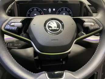 SKODA KODIAQ 1.5 TSI e-TEC MHEV SE SUV 5dr Petrol Hybrid DSG Euro 6 (s/s) (5 