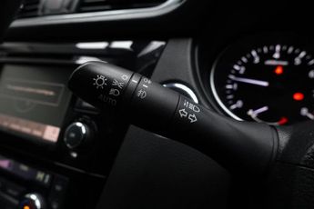 NISSAN QASHQAI 1.3 DIG-T Tekna SUV 5dr Petrol DCT Auto Euro 6 (s/s) (160 ps)