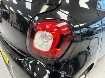 SMART FORFOUR 1.0 Pure Hatchback 5dr Petrol Manual Euro 6 (s/s) (71 ps)