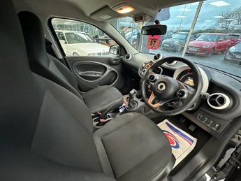 SMART FORFOUR 1.0 Pure Hatchback 5dr Petrol Manual Euro 6 (s/s) (71 ps)