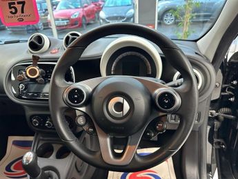 SMART FORFOUR 1.0 Pure Hatchback 5dr Petrol Manual Euro 6 (s/s) (71 ps)