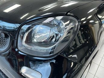 SMART FORFOUR 1.0 Pure Hatchback 5dr Petrol Manual Euro 6 (s/s) (71 ps)