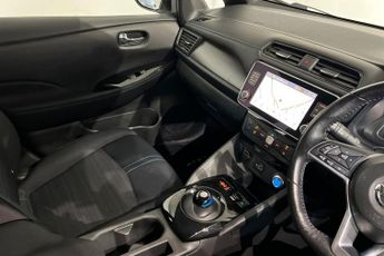 NISSAN LEAF 40kWh Acenta Hatchback 5dr Electric Auto (150 ps) Rear View Came