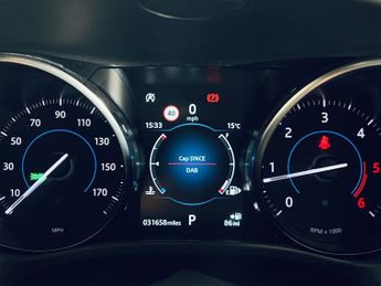 JAGUAR F-PACE 2.0 D180 R-Sport SUV 5dr Diesel Auto AWD Euro 6 (s/s) (180 ps)