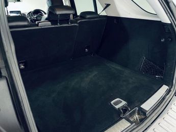 MERCEDES-BENZ GLE 2.1 GLE250d AMG Line (Premium) SUV 5dr Diesel G-Tronic 4MATIC Eu