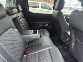 FORD RANGER 3.0 TD V6 EcoBlue Platinum Pickup Double Cab 4dr Diesel Auto 4WD