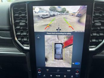 FORD RANGER 3.0 TD V6 EcoBlue Platinum Pickup Double Cab 4dr Diesel Auto 4WD