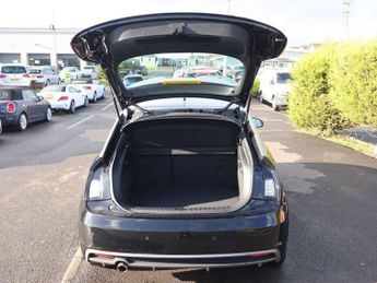 AUDI A1 1.6 TDI S line Sportback 5dr Diesel S Tronic Euro 6 (s/s) (Nav) 