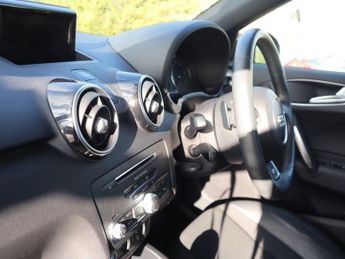 AUDI A1 1.6 TDI S line Sportback 5dr Diesel S Tronic Euro 6 (s/s) (Nav) 