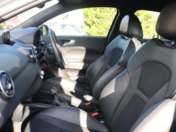 AUDI A1 1.6 TDI S line Sportback 5dr Diesel S Tronic Euro 6 (s/s) (Nav) 