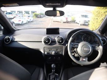 AUDI A1 1.6 TDI S line Sportback 5dr Diesel S Tronic Euro 6 (s/s) (Nav) 