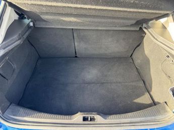 RENAULT MEGANE 1.5 dCi Expression Hatchback 5dr Diesel Manual Euro 5 (110 ps)