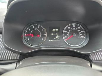 DACIA SANDERO STEPWAY 1.0 TCe Prestige Hatchback, 1 owner, Full Service History, Euro 