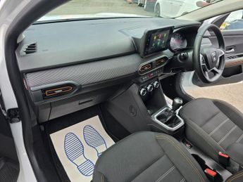 DACIA SANDERO STEPWAY 1.0 TCe Prestige Hatchback, 1 owner, Full Service History, Euro 