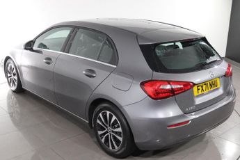MERCEDES-BENZ A-CLASS 1.3 A180 SE Hatchback 5dr Petrol 7G-DCT Euro 6 (s/s) (136 ps)