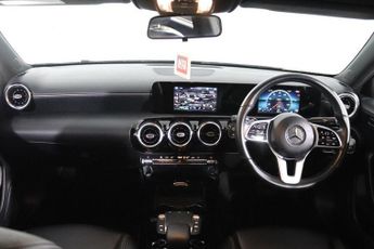 MERCEDES-BENZ A-CLASS 1.3 A180 SE Hatchback 5dr Petrol 7G-DCT Euro 6 (s/s) (136 ps)