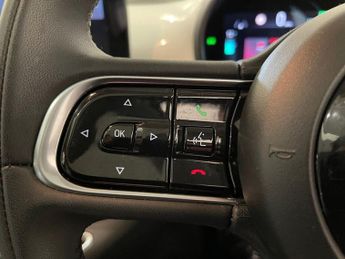 FIAT 500E 42kWh Icon Hatchback 3dr Electric Auto (118 ps)