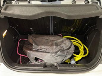 FIAT 500E 42kWh Icon Hatchback 3dr Electric Auto (118 ps)