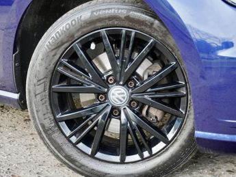 VOLKSWAGEN GOLF 1.6 TDI SE Nav Hatchback 5dr Diesel DSG Euro 6 (s/s) (115 ps)