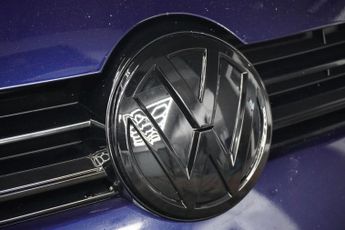 VOLKSWAGEN GOLF 1.6 TDI SE Nav Hatchback 5dr Diesel DSG Euro 6 (s/s) (115 ps)