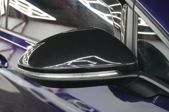 VOLKSWAGEN GOLF 1.6 TDI SE Nav Hatchback 5dr Diesel DSG Euro 6 (s/s) (115 ps)