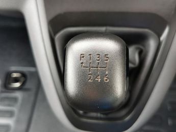 VAUXHALL VIVARO 1.5 Turbo D 2700 Sportive Panel Van 5dr Diesel Manual L1 H1 Euro