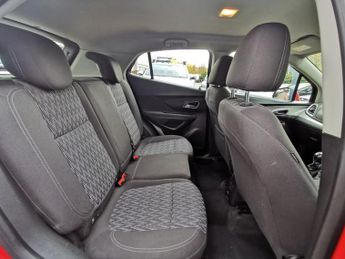 VAUXHALL MOKKA 1.6i Exclusiv SUV 5dr Petrol Manual 2WD Euro 6 (s/s) (115 ps)