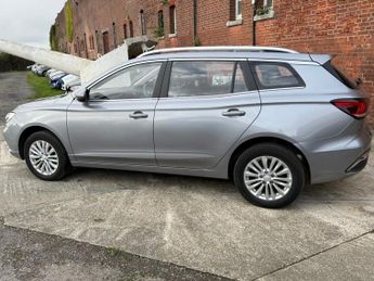 MG MG5 61.1kWh Exclusive Long Range Estate 5dr Electric Auto (156 ps)