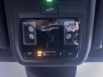 VOLKSWAGEN ID.4 Pure 52kWh Life SUV 5dr Electric Auto (148 ps)