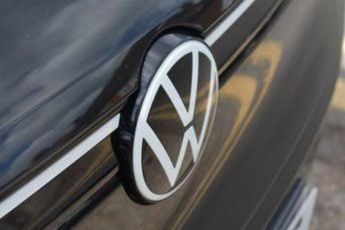 VOLKSWAGEN ID4 ID4 181 Pro Performance 77kWh Life SUV 5dr Electric Auto (204 ps