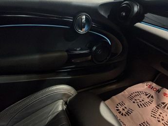 MINI Electric Hatch Cooper SE 32.6kWh Level 3 Hatchback 3dr Electric Auto (184 ps)