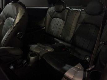 MINI Electric Hatch Cooper SE 32.6kWh Level 3 Hatchback 3dr Electric Auto (184 ps)