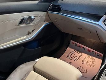 BMW 3 SERIES 2.0 330e 12kWh Sport Pro Saloon 4dr Petrol Plug-in Hybrid Auto E