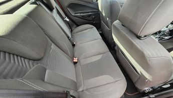 FORD FIESTA 1.0T EcoBoost Zetec Hatchback 5dr Petrol Powershift Euro 6 (100 