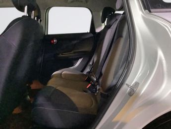 MINI COUNTRYMAN 1.5 Cooper Classic SUV 5dr Petrol Steptronic Euro 6 (s/s) (136 p