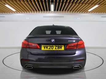 BMW 5 SERIES 2.0 520d MHT M Sport Saloon 4dr Diesel Hybrid Auto Euro 6 (s/s) 