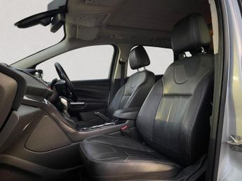 FORD KUGA 2.0 TDCi Titanium X SUV 5dr Diesel Powershift AWD Euro 5 (163 ps