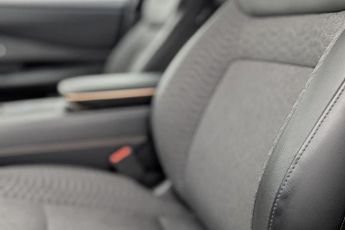 NISSAN ARIYA 63kWh Advance SUV 5dr Electric Auto 7.4kW Charger (217 ps)