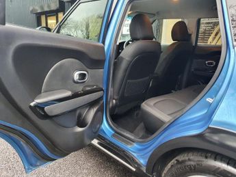 KIA SOUL 1.6 GDi 2 SUV 5dr Petrol Manual Euro 6 (130 bhp)