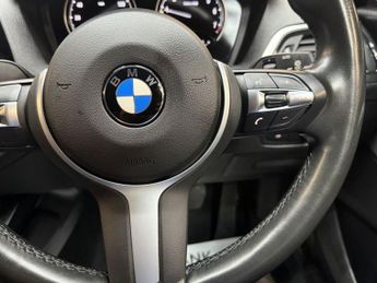 BMW 1 SERIES 1.5 118i GPF M Sport Shadow Edition Hatchback 5dr Petrol Auto Eu