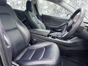 TESLA Model 3 (Dual Motor) Long Range Saloon 4dr Electric Auto 4WDE (346 ps)