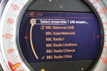 MINI HATCH 1.6 Cooper S Hatchback 3dr Petrol Steptronic Euro 5 (184 ps)