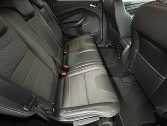 FORD KUGA 2.0 TDCi Titanium SUV 5dr Diesel Powershift AWD Euro 6 (s/s) (18